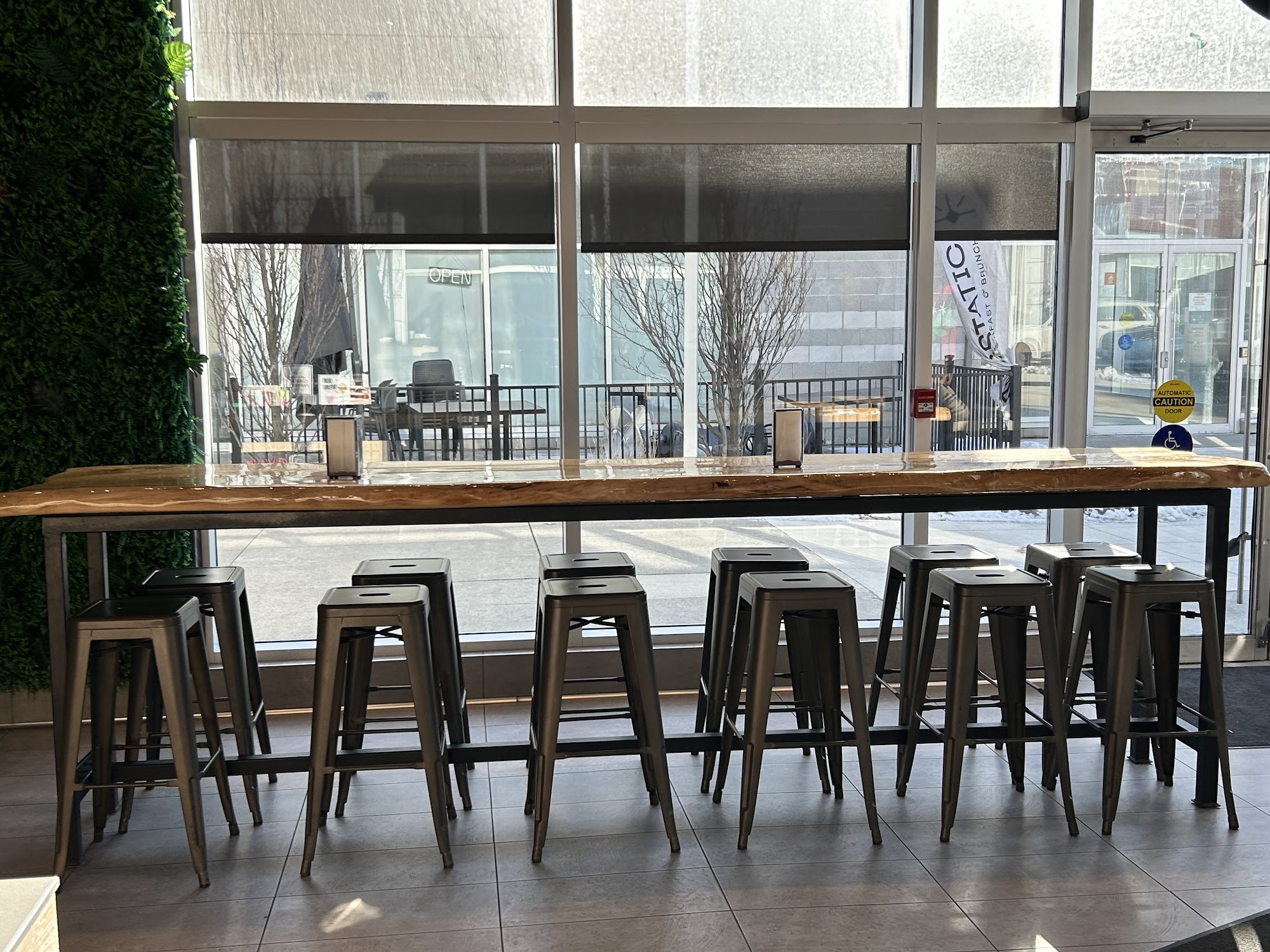 restaurant 194440 1775153512