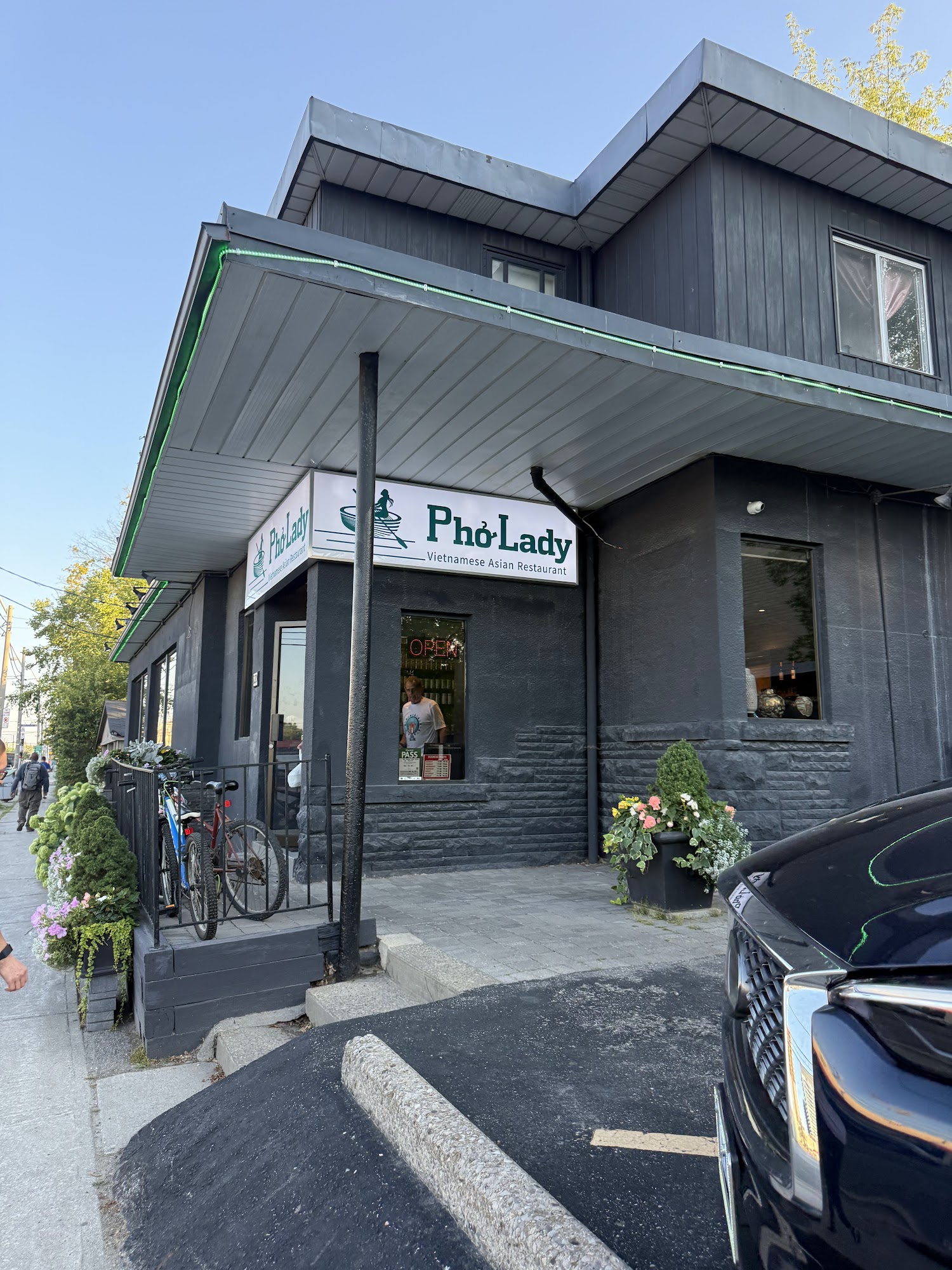 restaurant 194515 1775153537