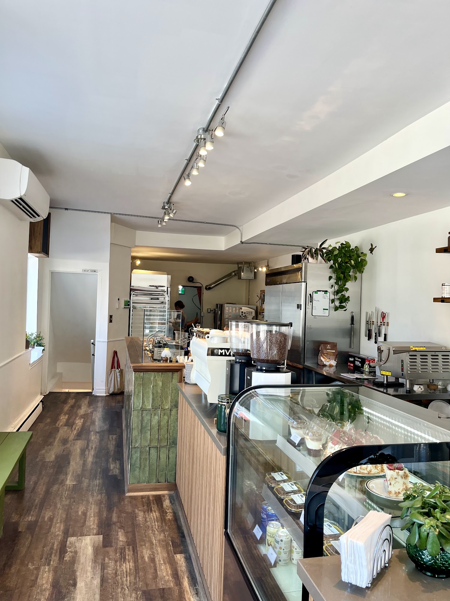 restaurant 194523 1775153537