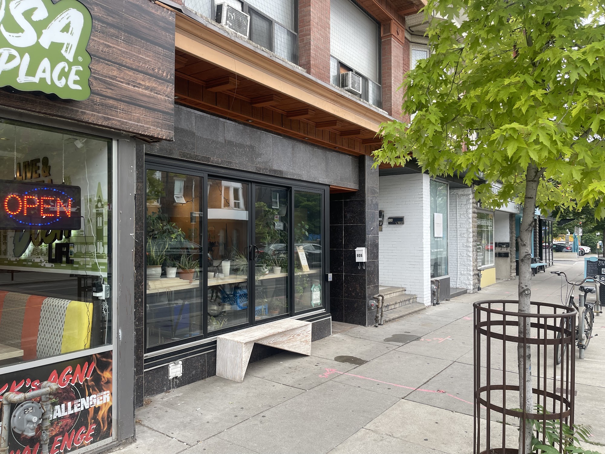 restaurant 194625 1775153568