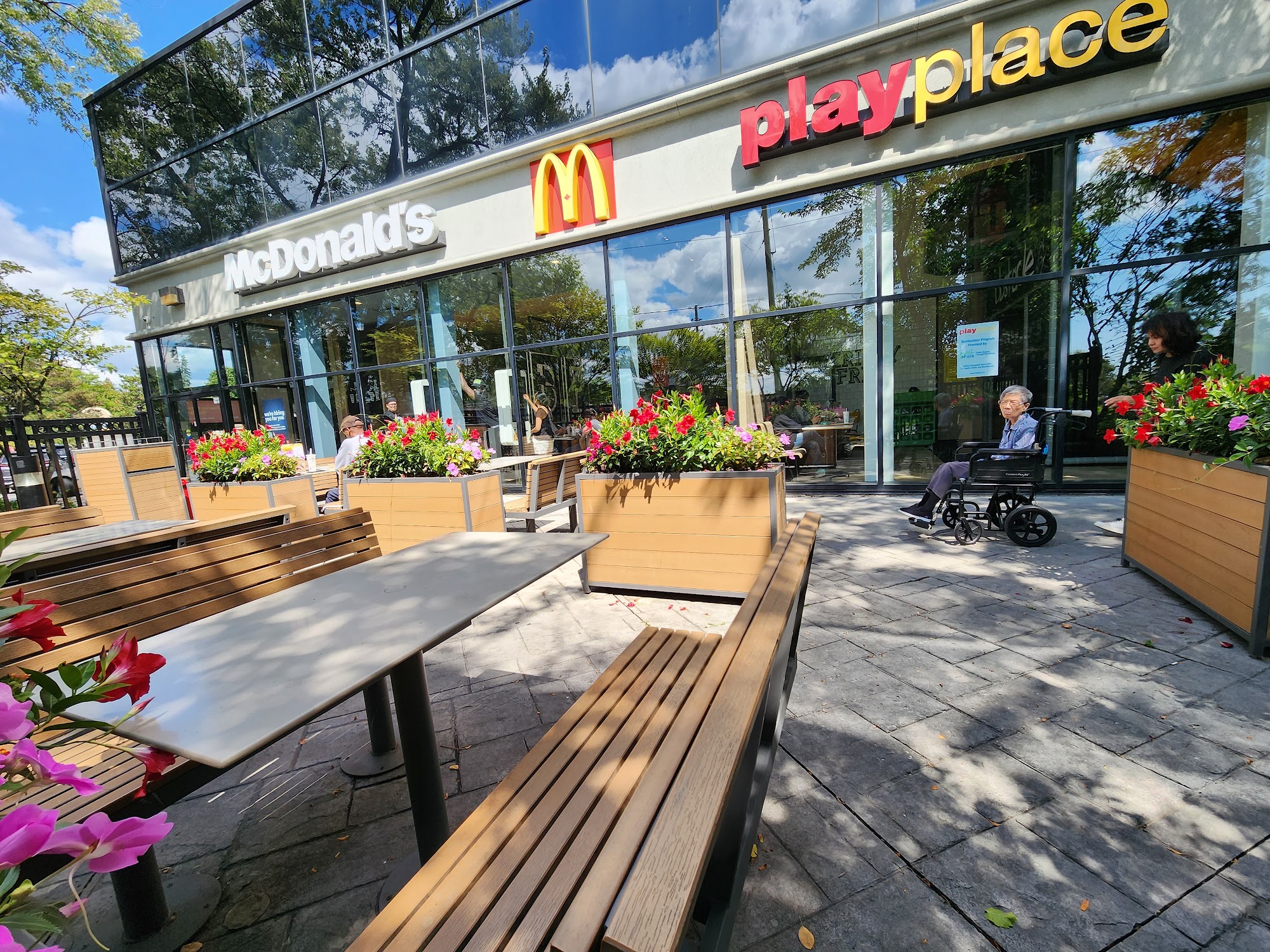 restaurant 194631 1775153573