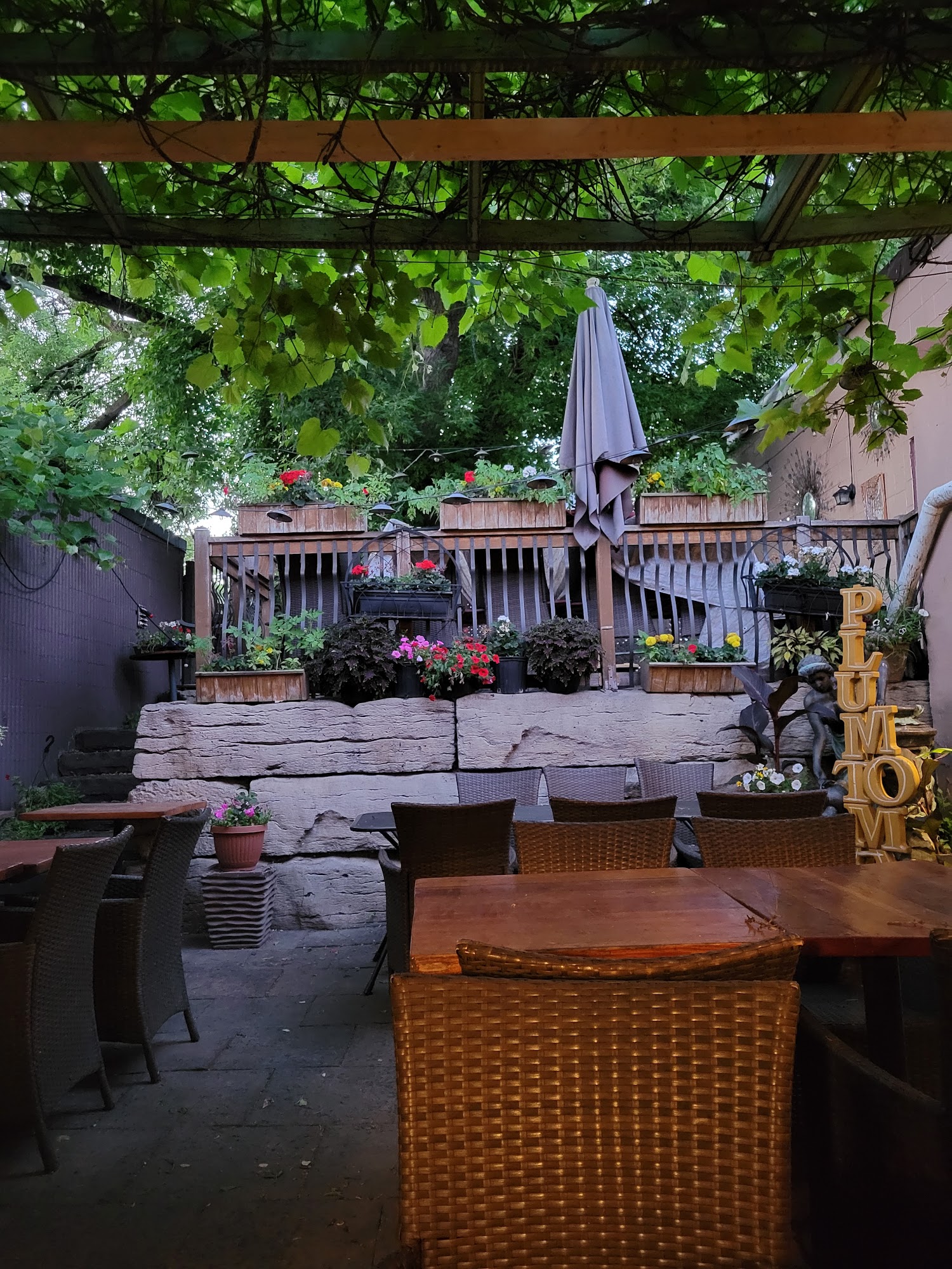 restaurant 194660 1775153581