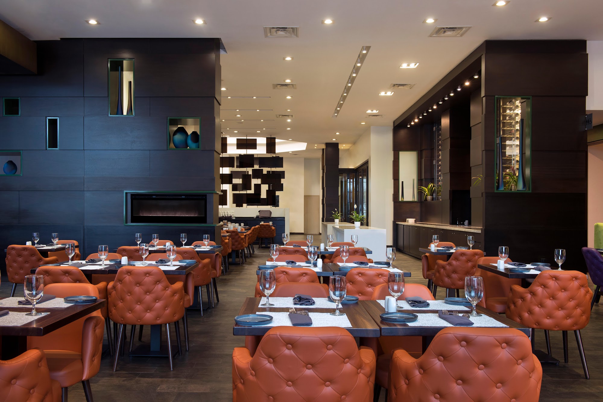 restaurant 194727 1775153603
