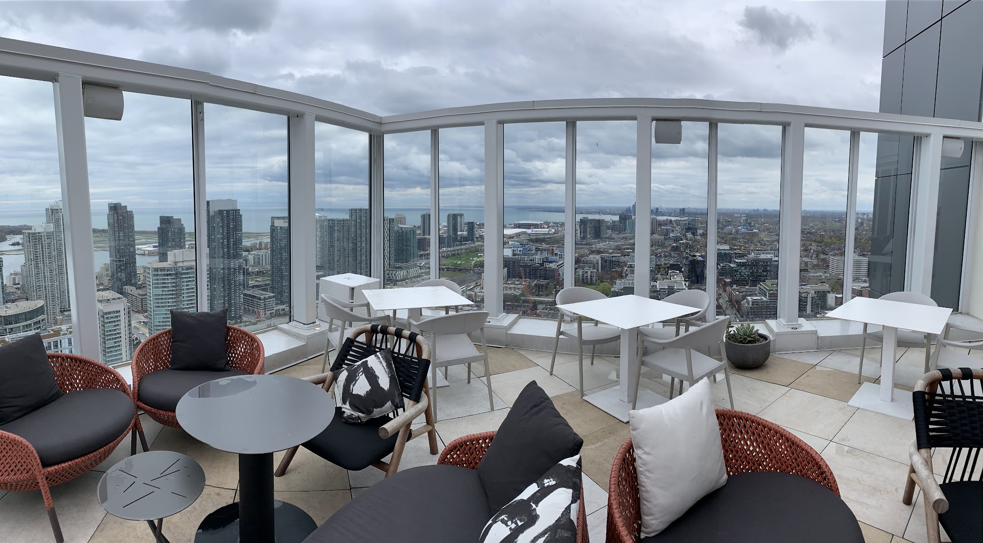 restaurant 194781 1775153622