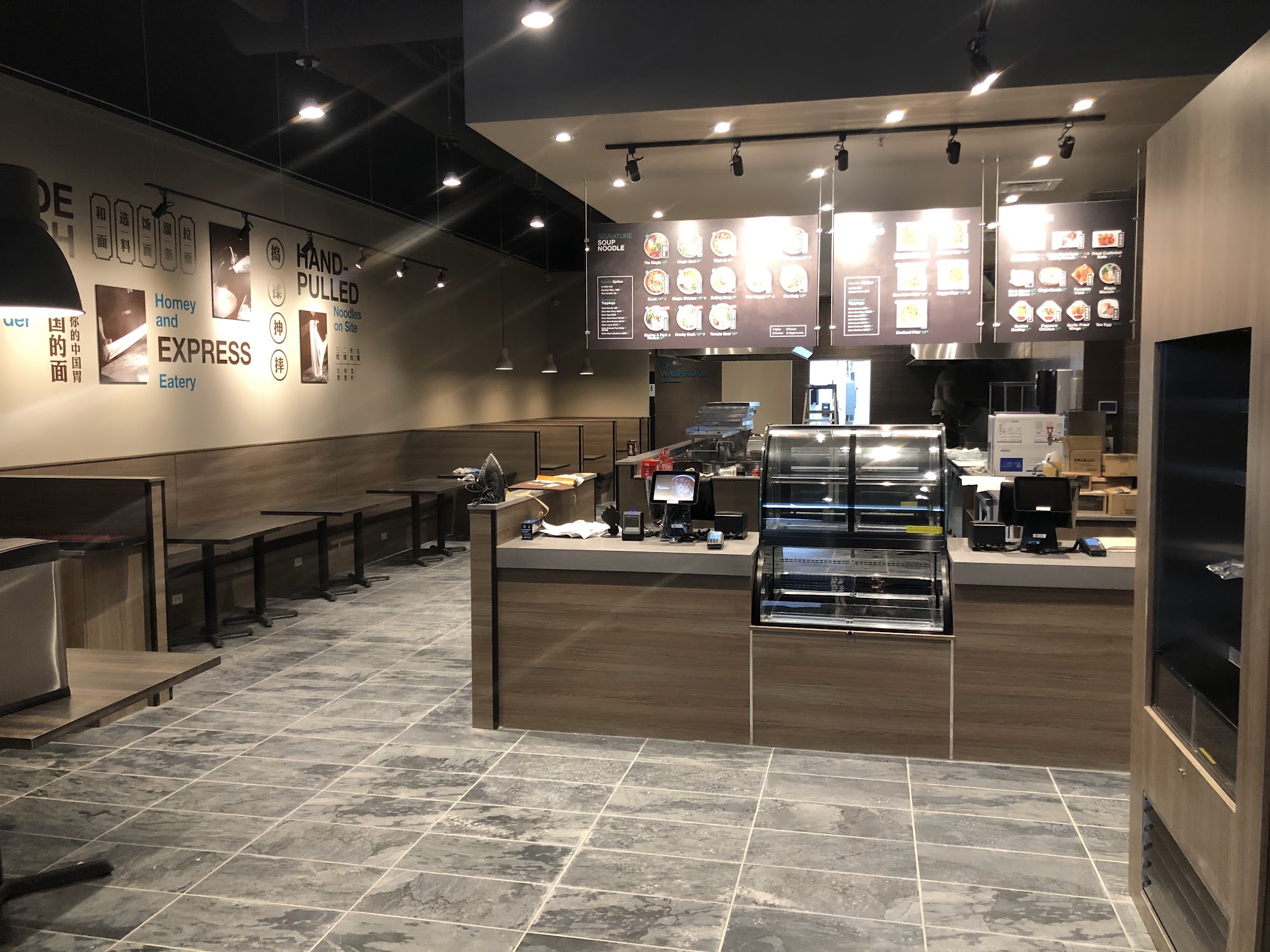 restaurant 194795 1775153627