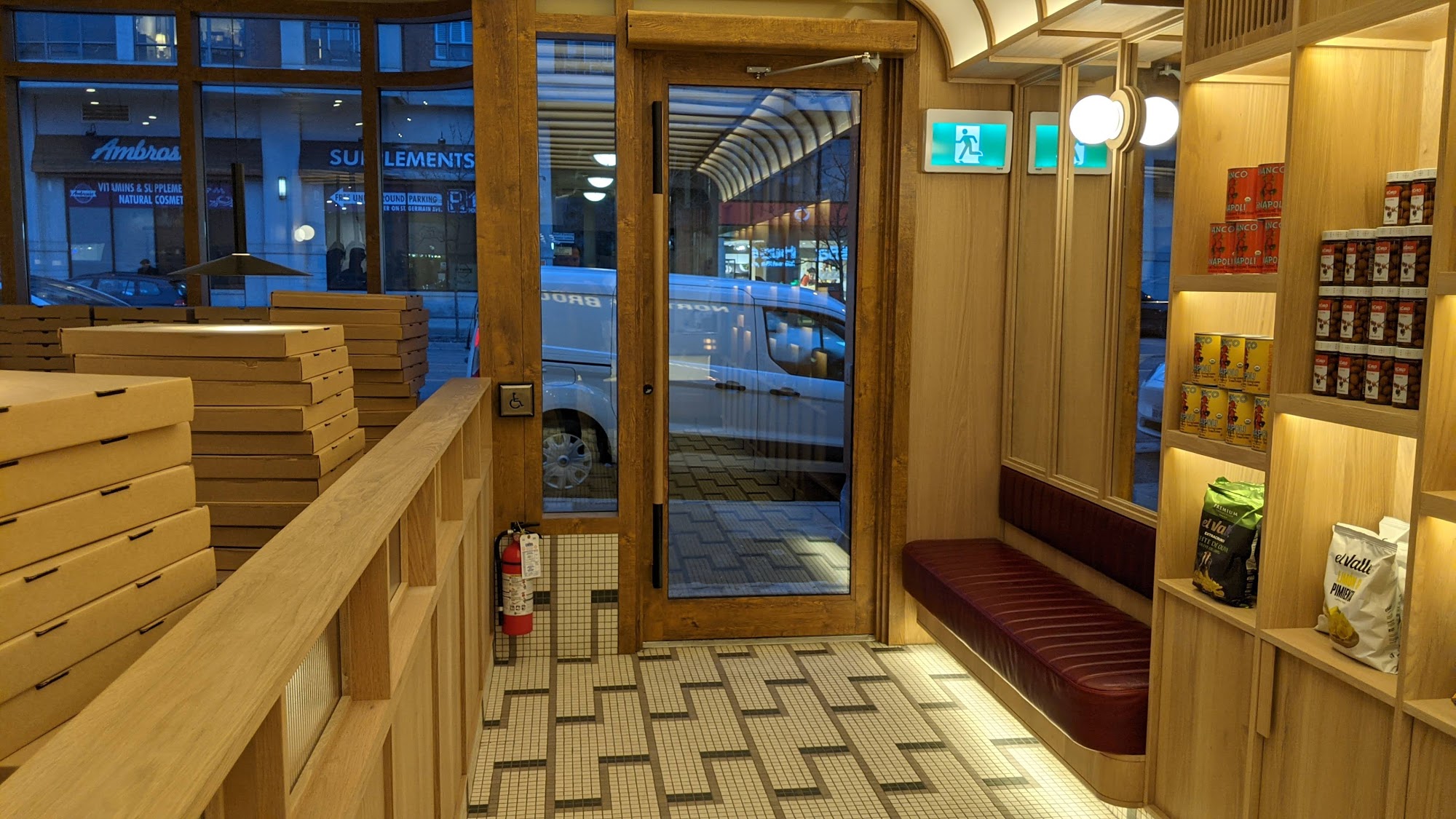 restaurant 194800 1775153628