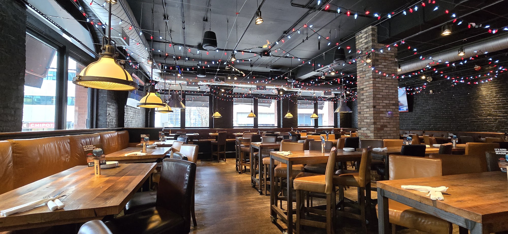 restaurant 194869 1775153648