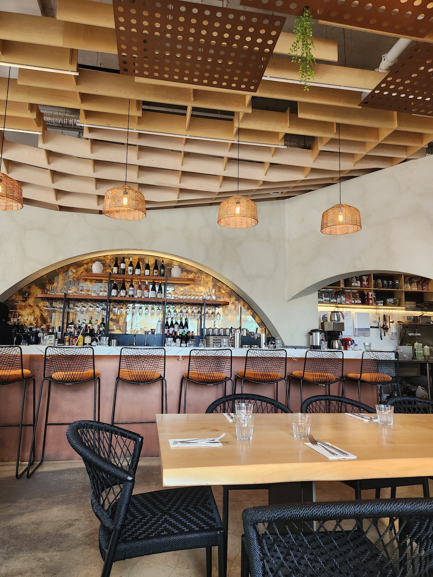 restaurant 194897 1775153661