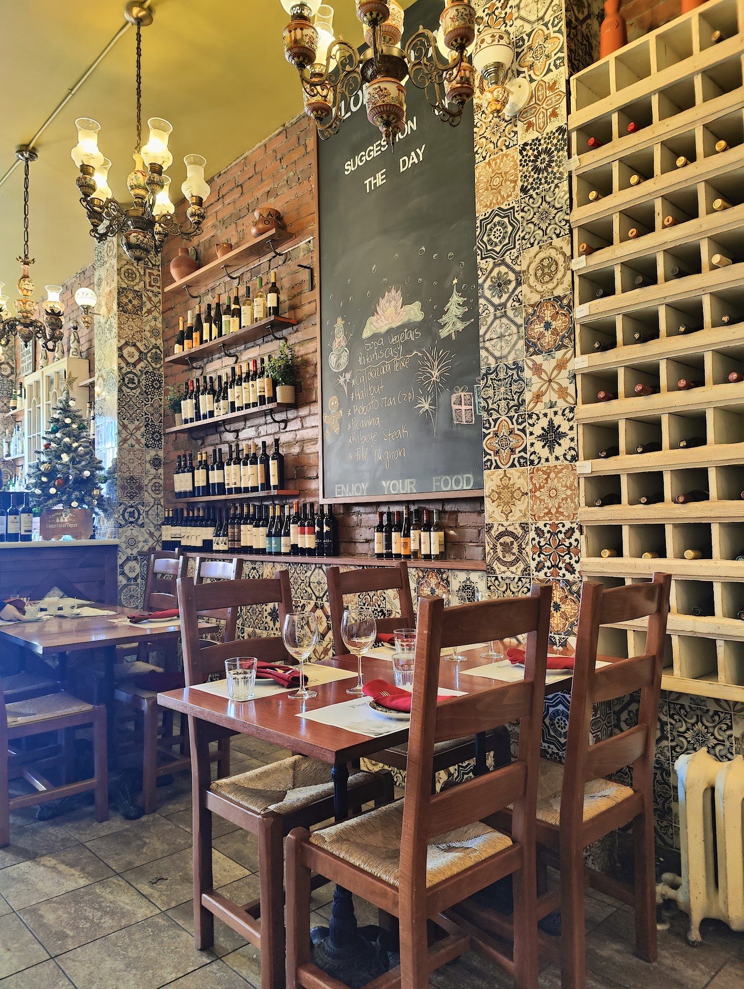 restaurant 194923 1775153669