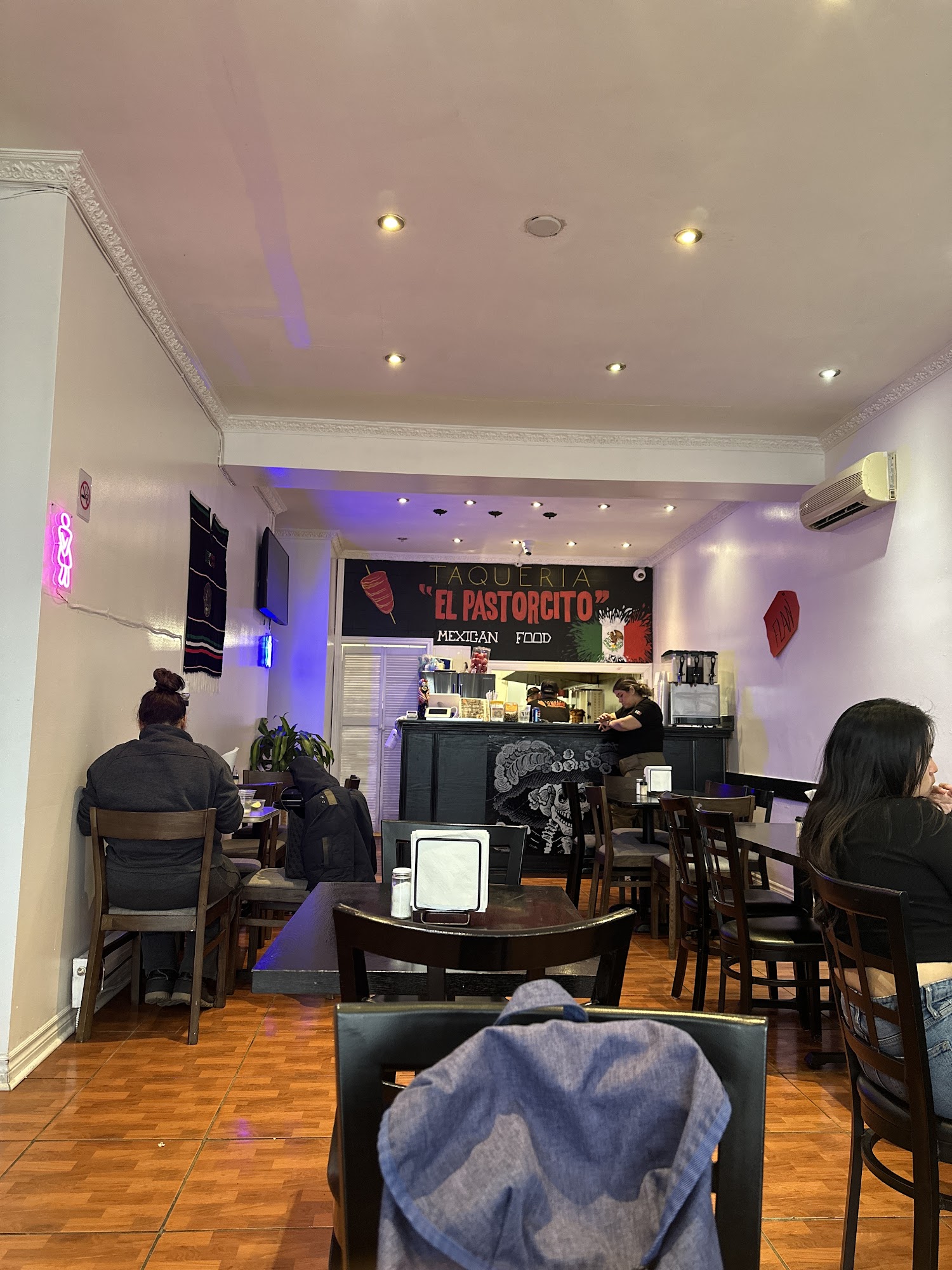 restaurant 194954 1775153680