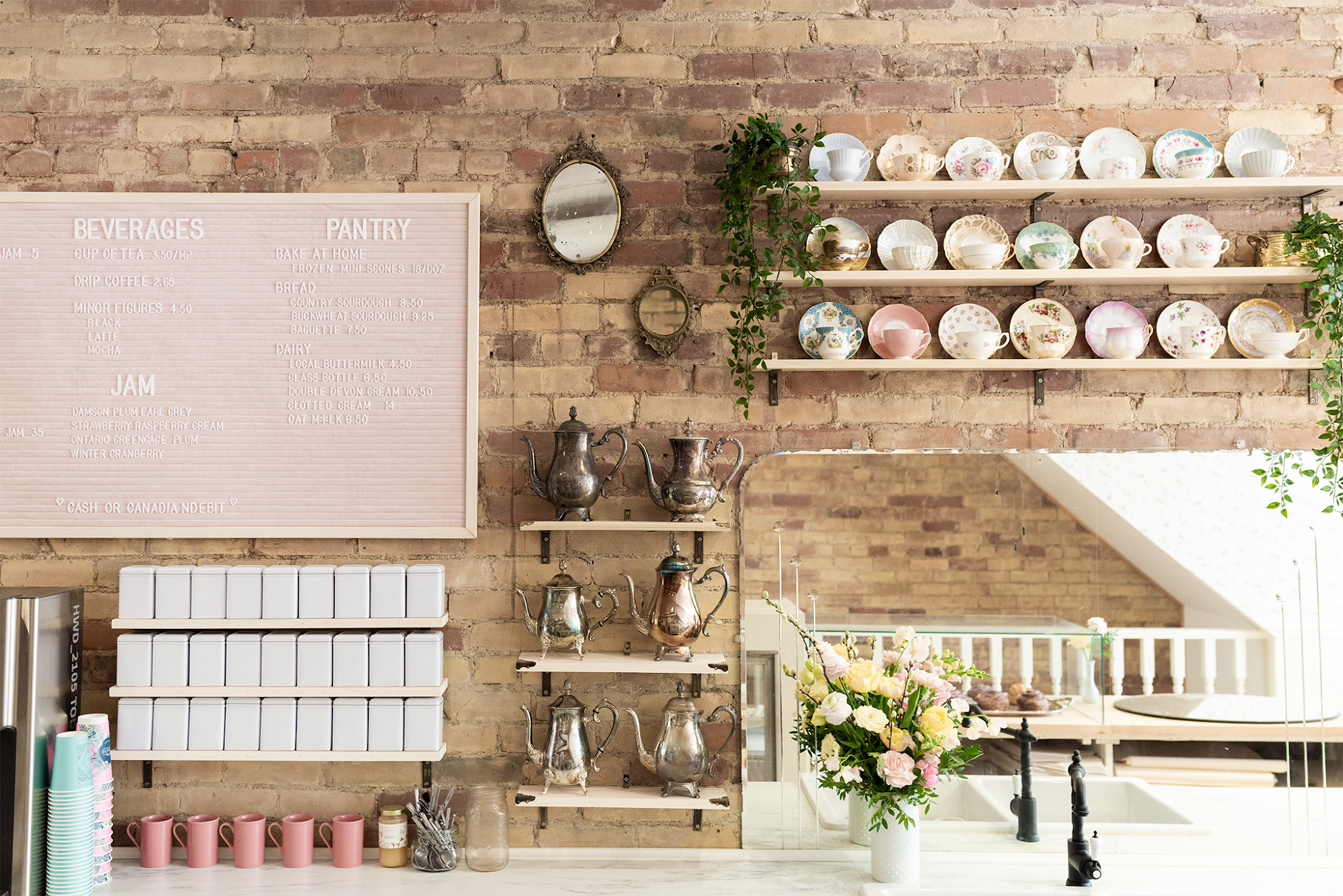 restaurant 195037 1775153708