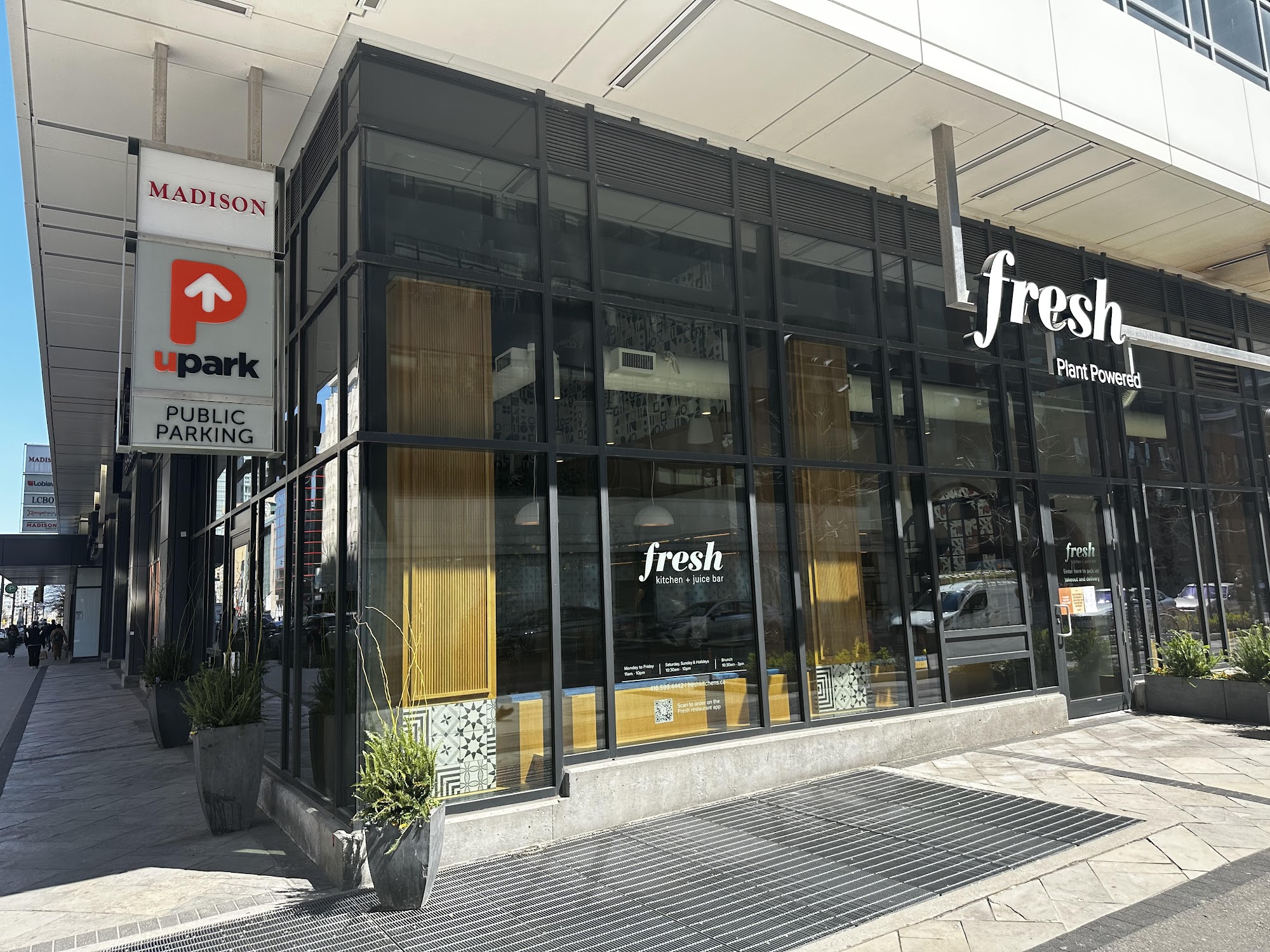 restaurant 195059 1775153714