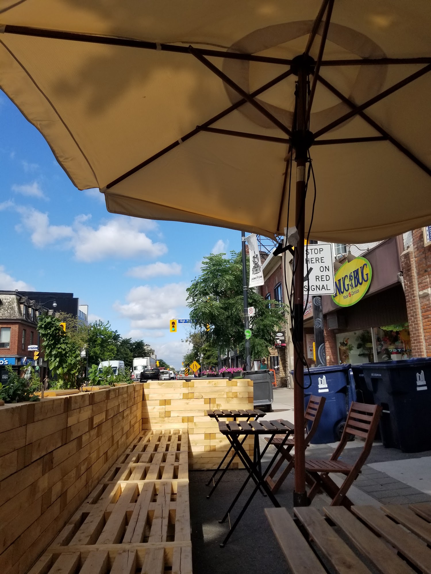 restaurant 195091 1775153726