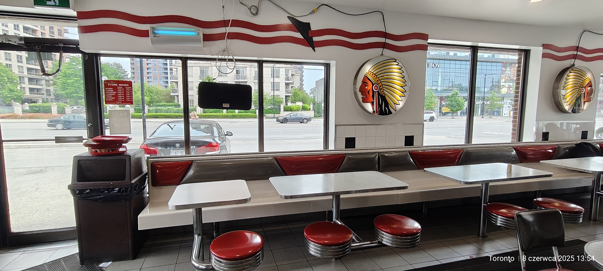 restaurant 195118 1775153732