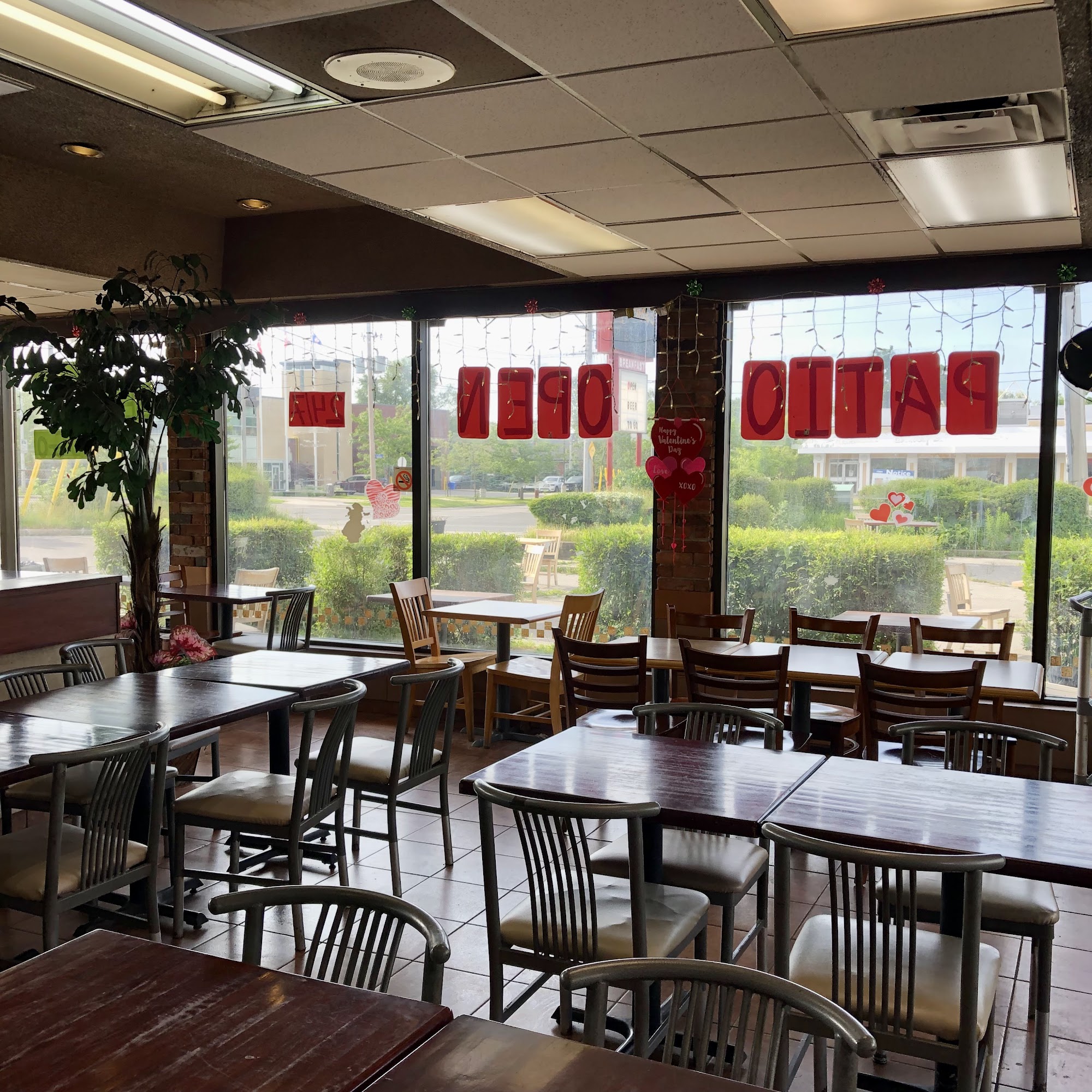 restaurant 195141 1775153738