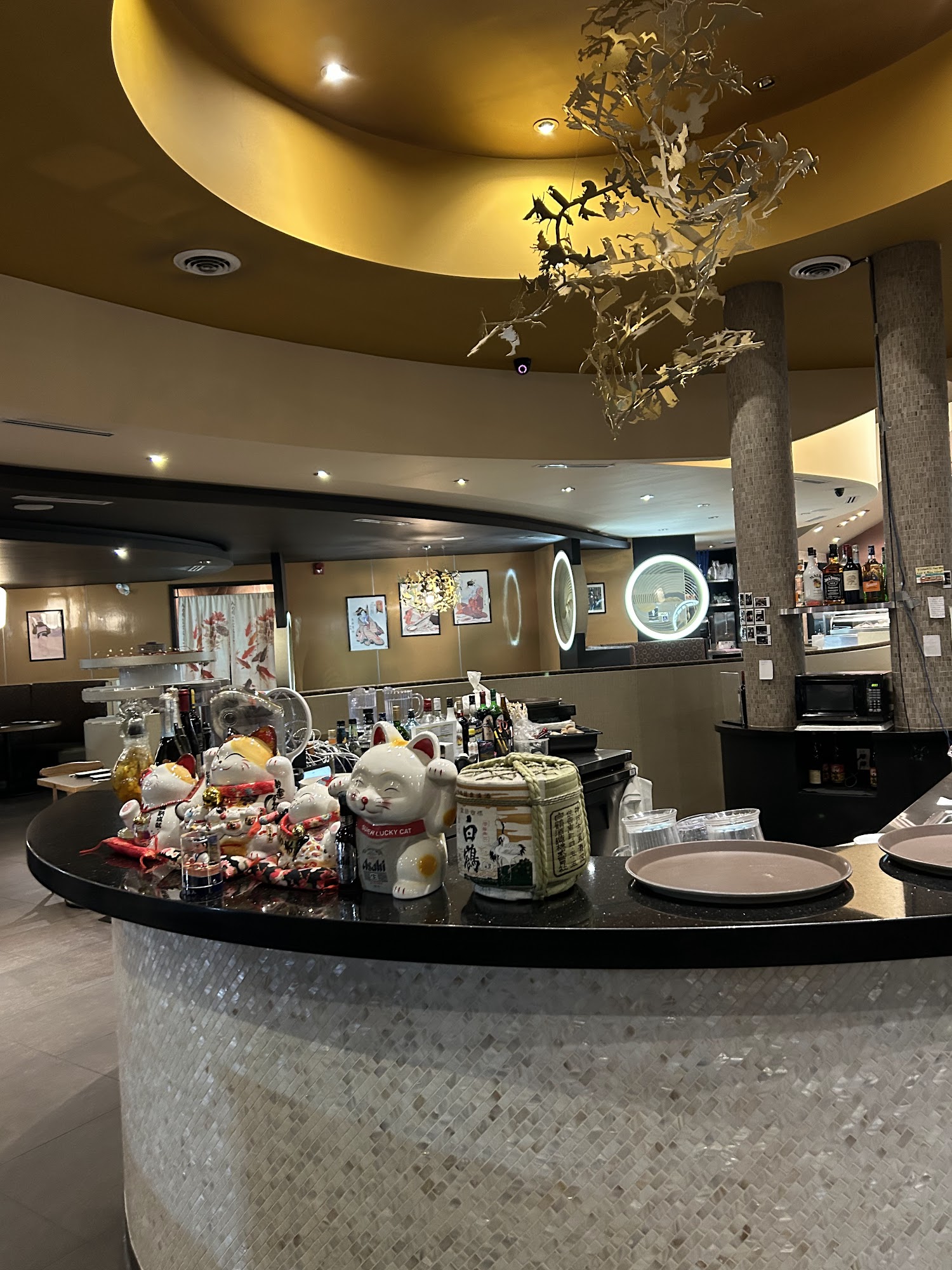 restaurant 195143 1775153738