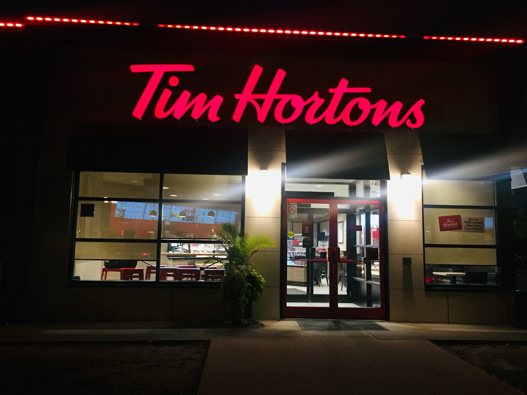 restaurant 195200 1775153757