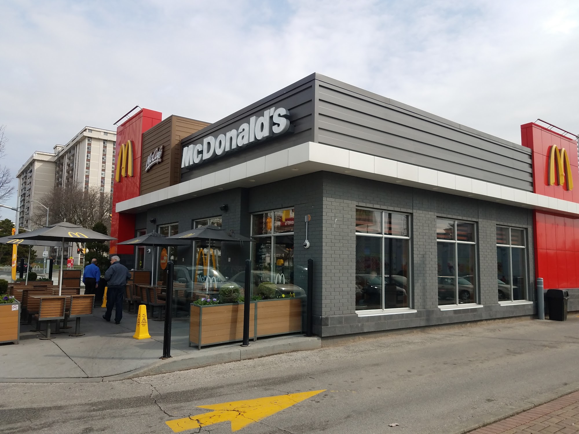 restaurant 195202 1775153757