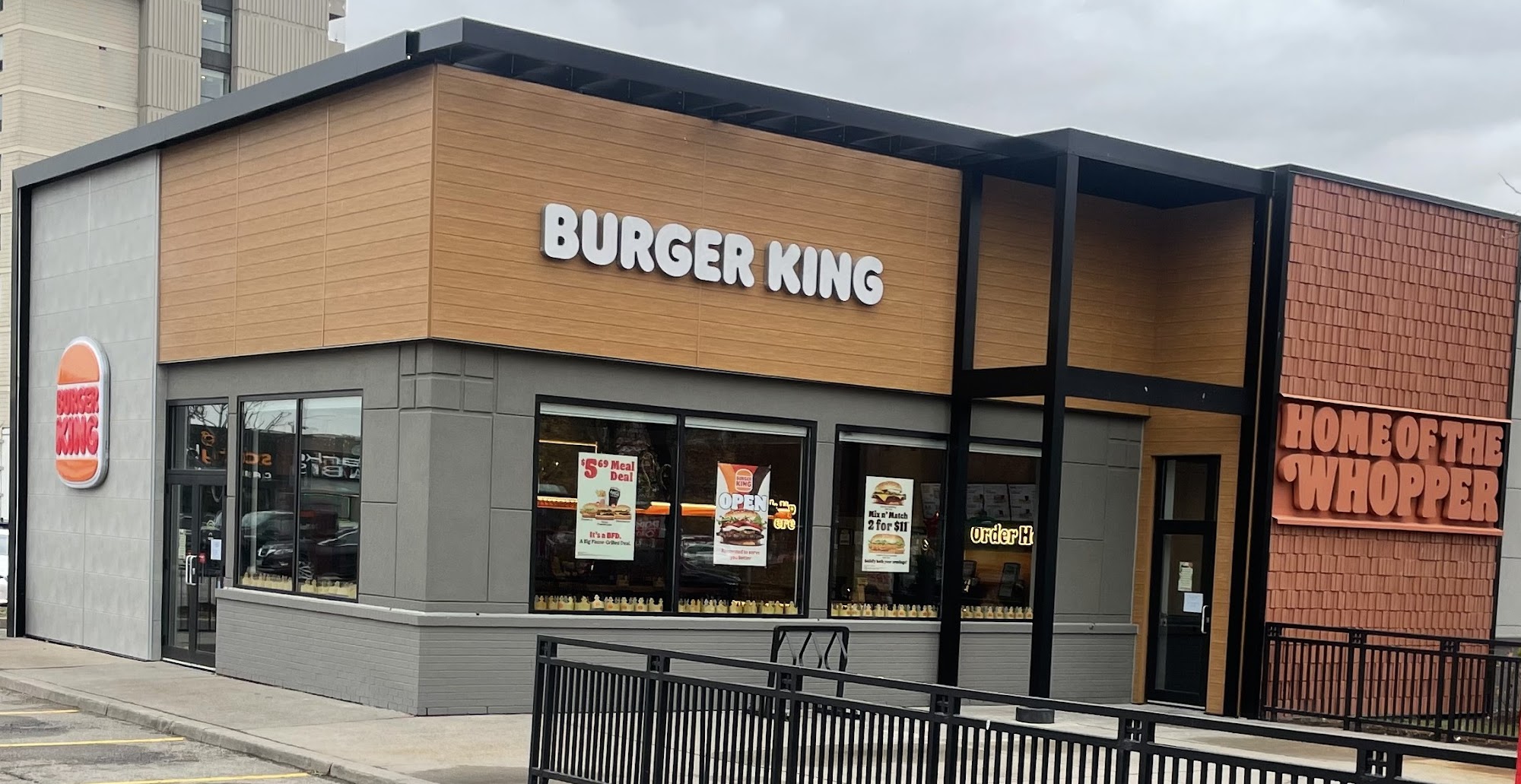 restaurant 195232 1775153771