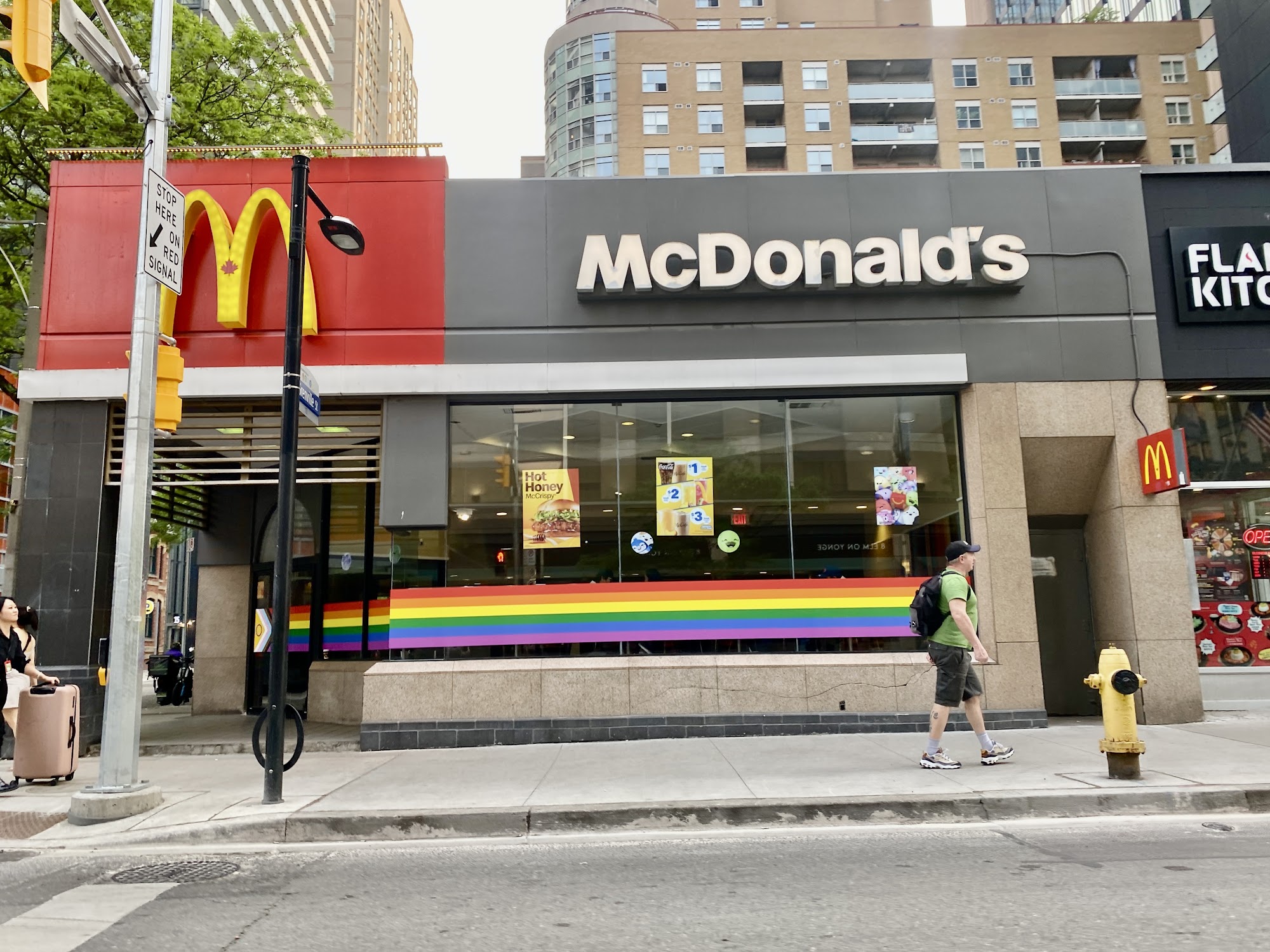 restaurant 195242 1775153772