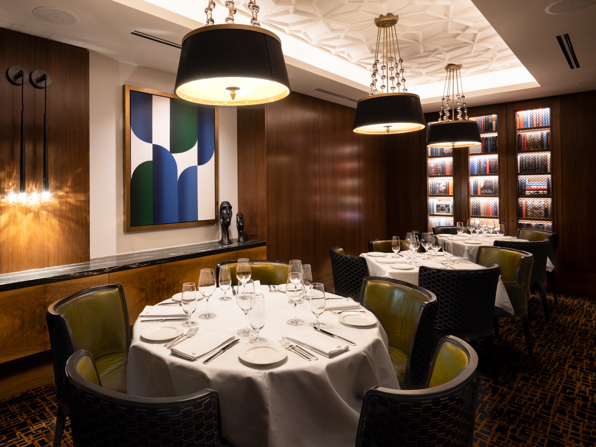 restaurant 195246 1775153772