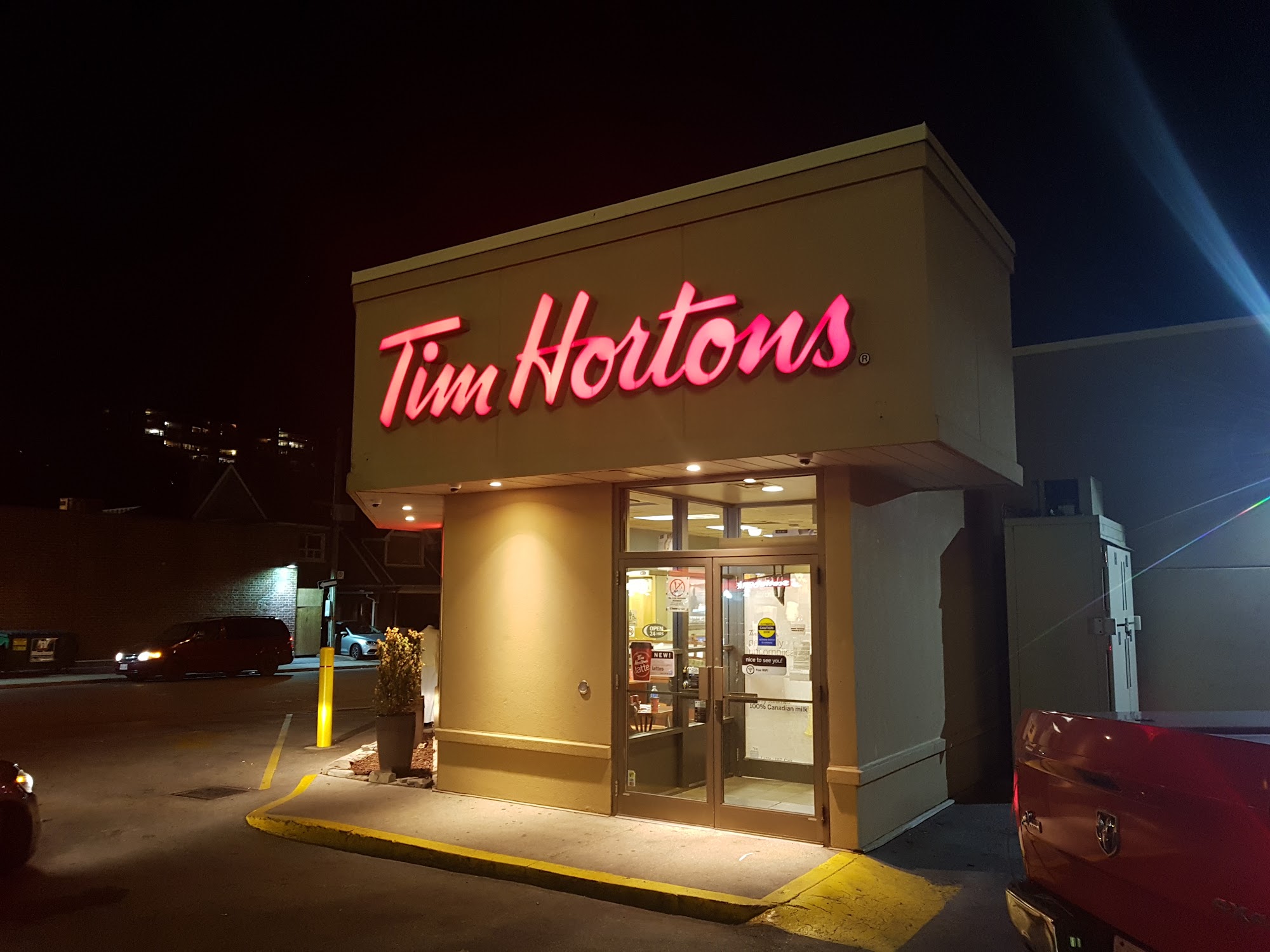 restaurant 195260 1775153778