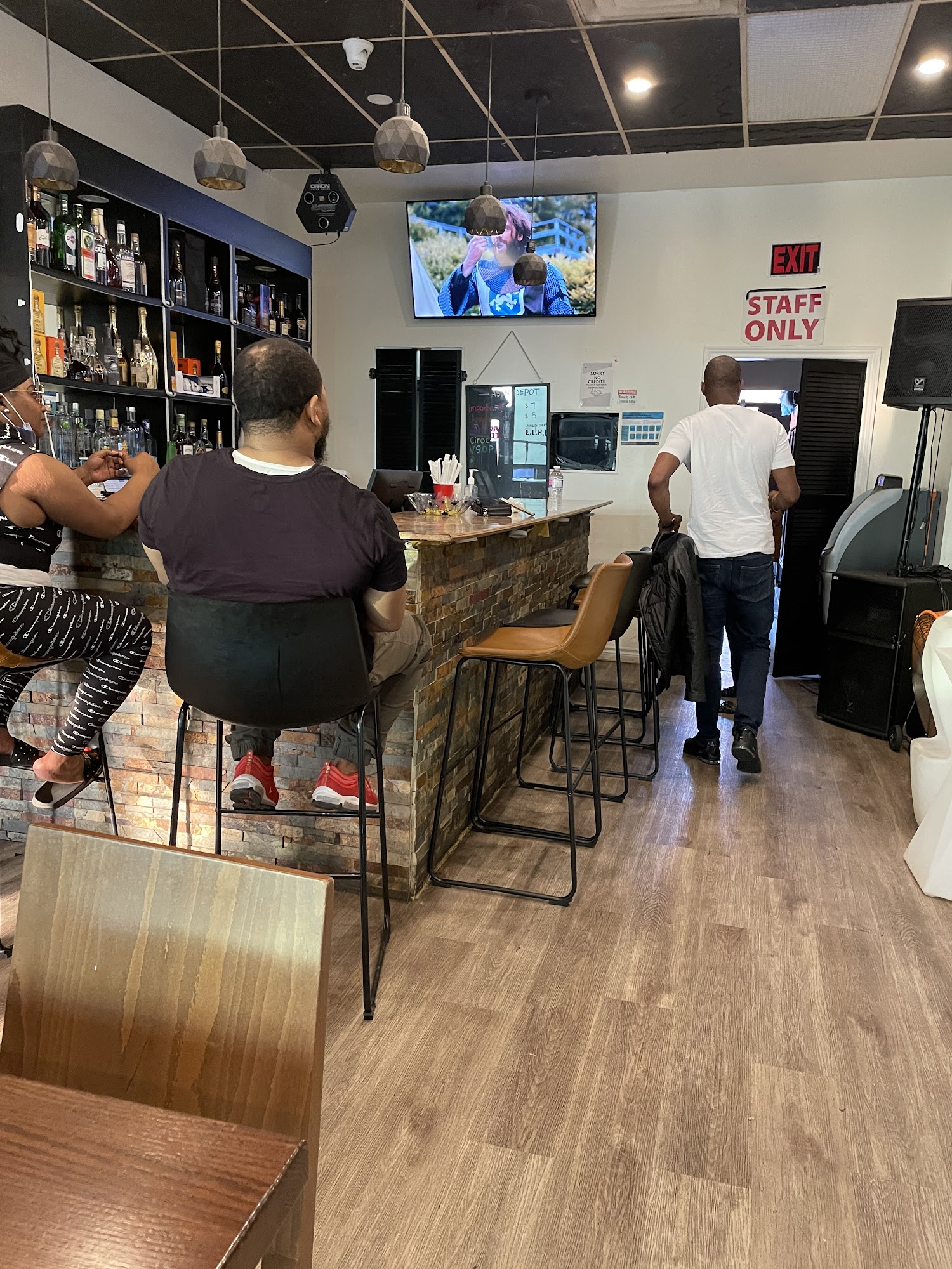 restaurant 195283 1775153784