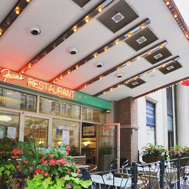 restaurant 195303 1775153790