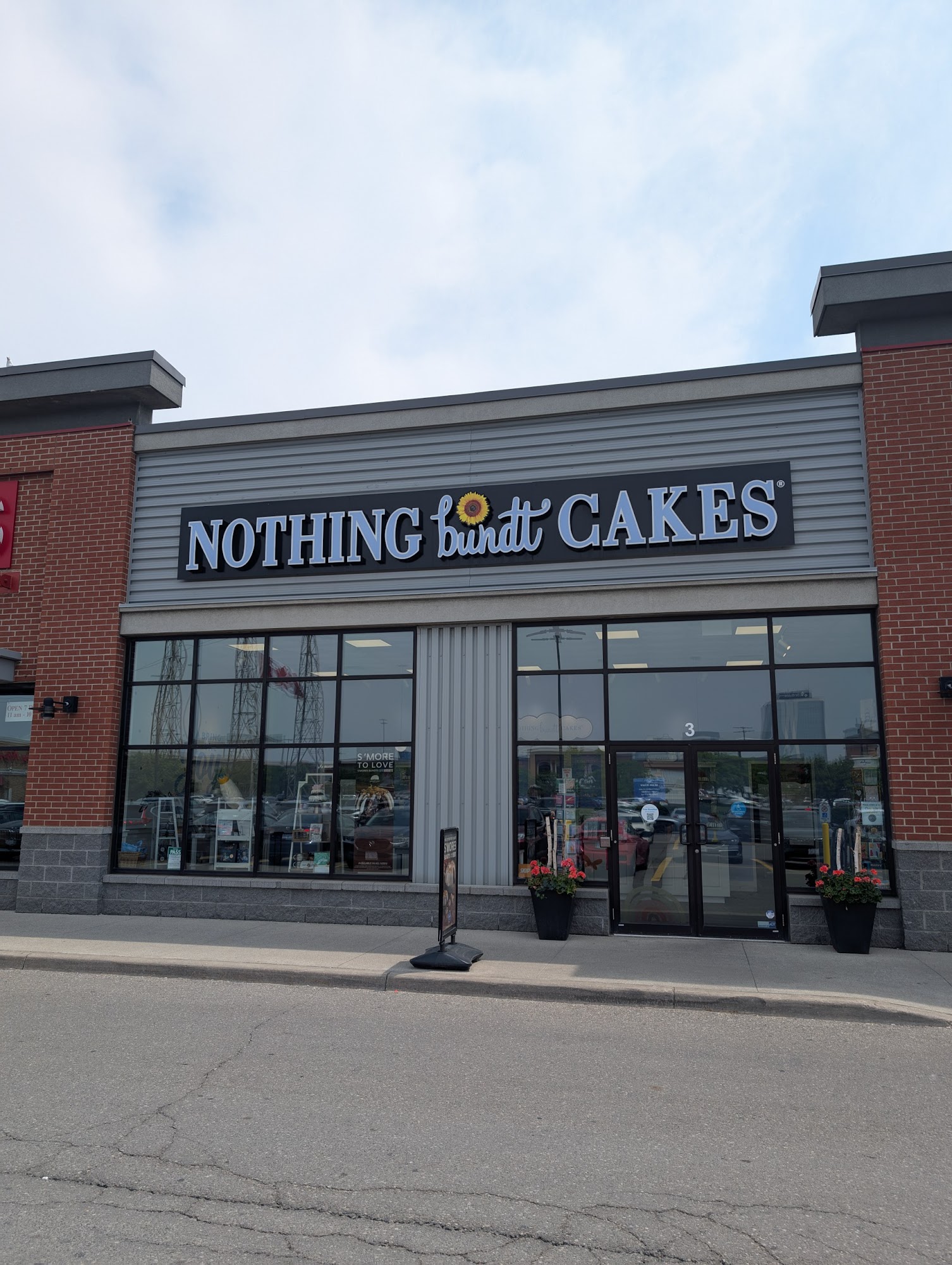 restaurant 195316 1775153796