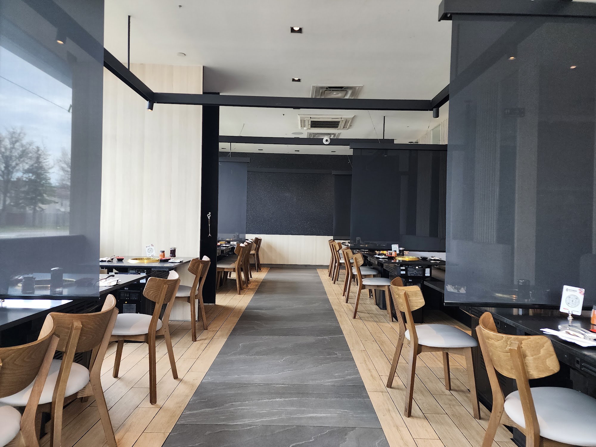 restaurant 195349 1775153803