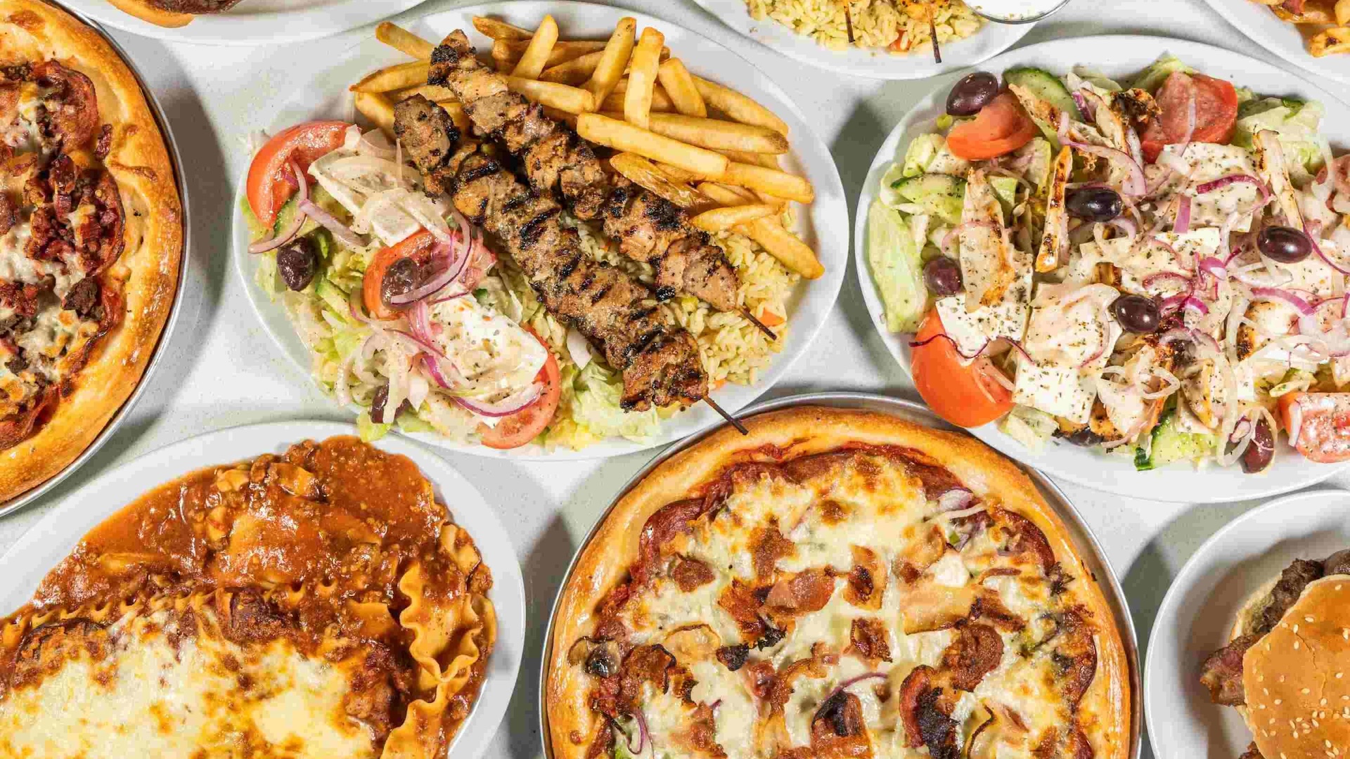 An iconic 40-year-old Montreal diner just opened its first Toronto location, Canada Reviews