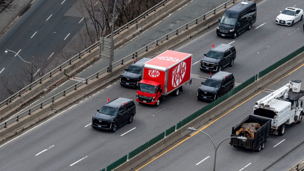 KitKat truck convoy Torotno