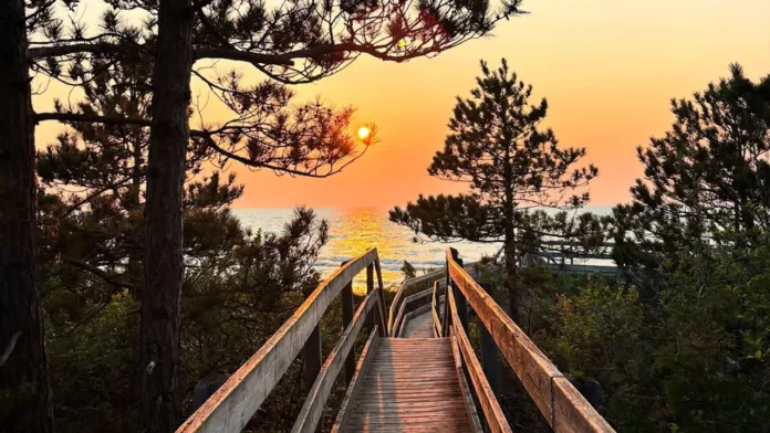 pinery provincial park