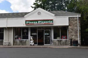 restaurant 215057 1777304002