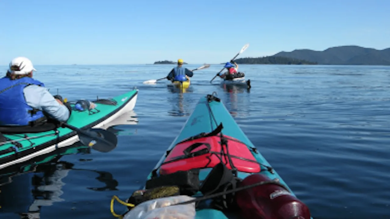 slate islands kayaking
