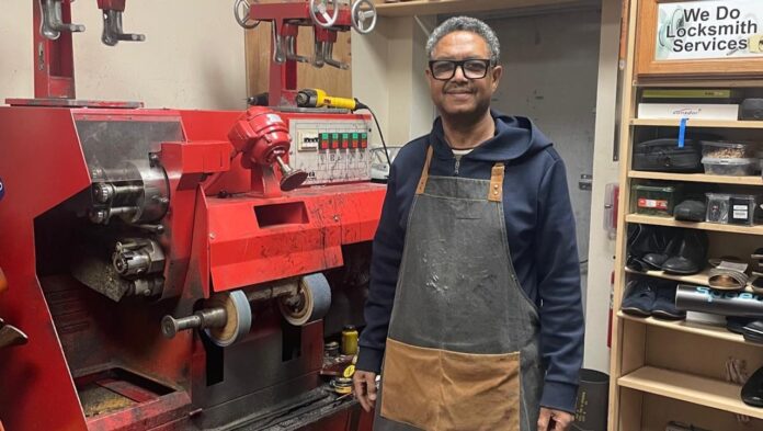 toronto cobbler machine