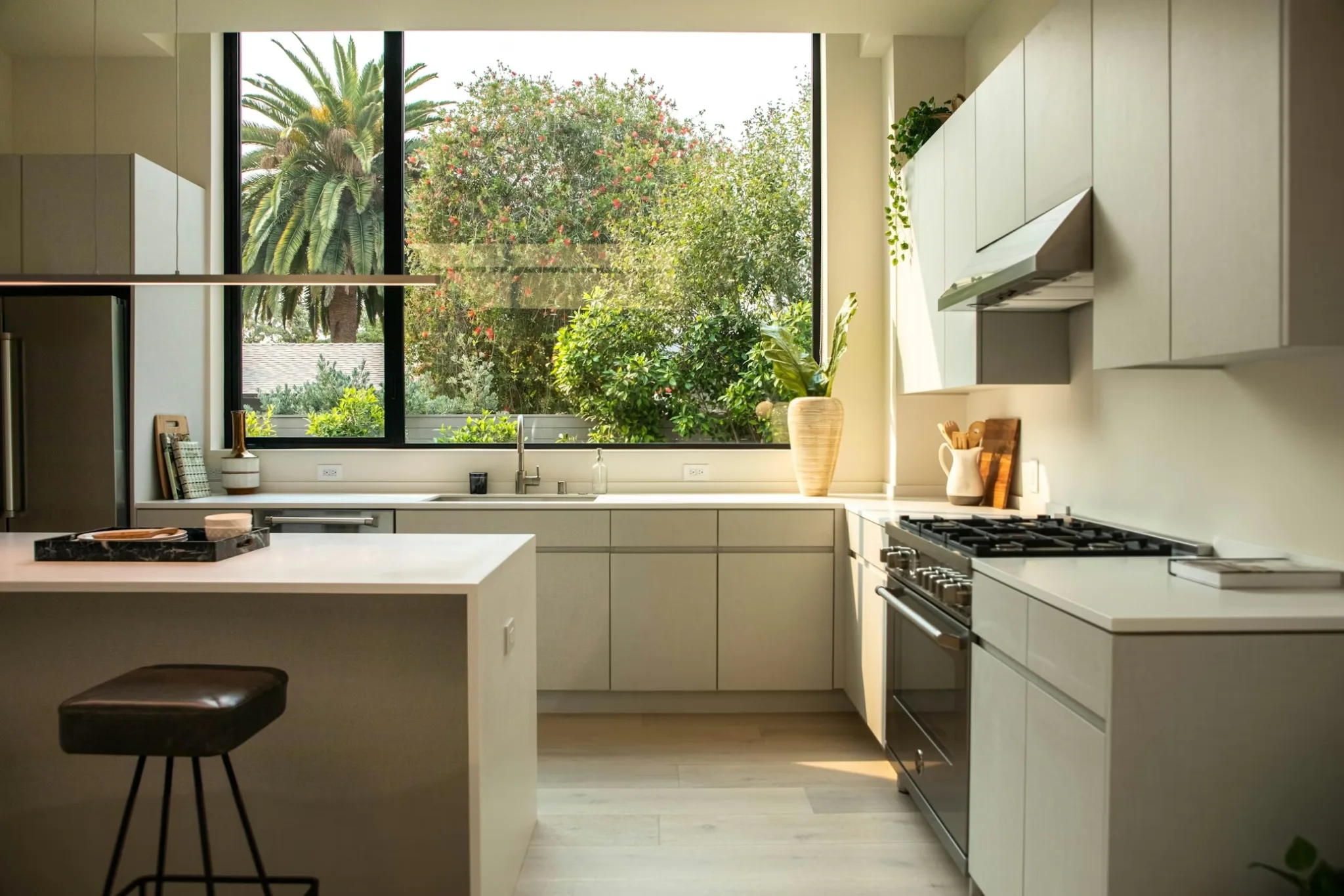 vinyl light windows doors kitchen 01